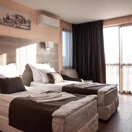 Vanilla, - Free Parking 호텔