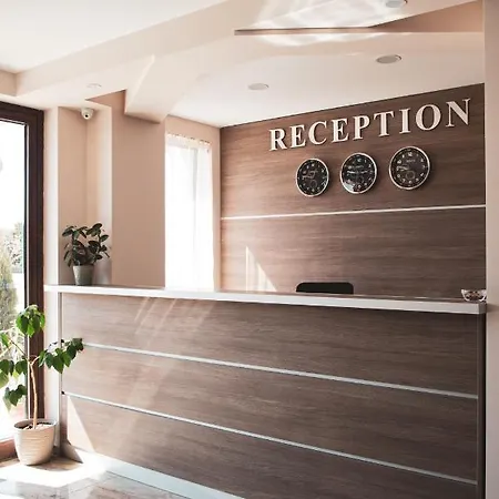 Vanilla, - Free Parking 호텔