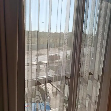 Vanilla, - Free Parking 호텔 3*