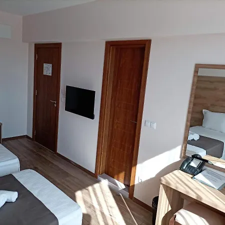 Vanilla, - Free Parking 호텔