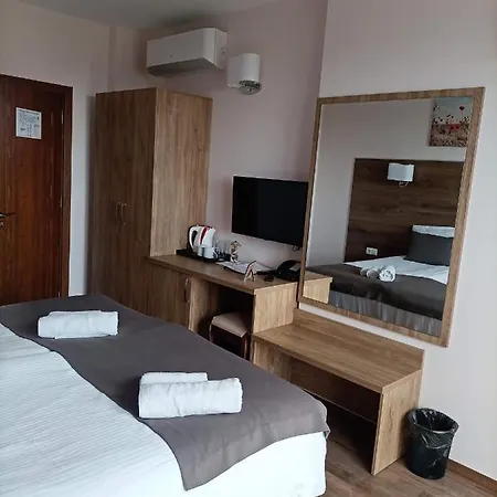 Vanilla, - Free Parking Hotel Varna