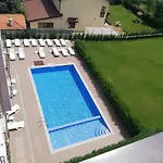 Vanilla, - Free Parking