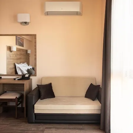 Vanilla, - Free Parking 3* Varna