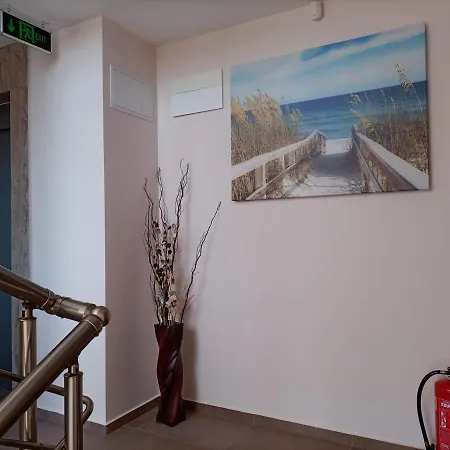 Vanilla, - Free Parking Hotel Varna