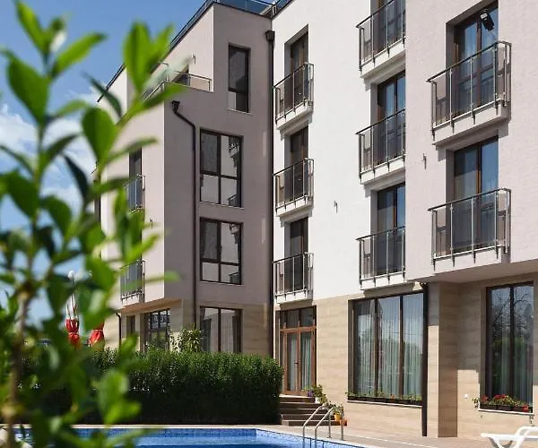 Vanilla, - Free Parking Varna